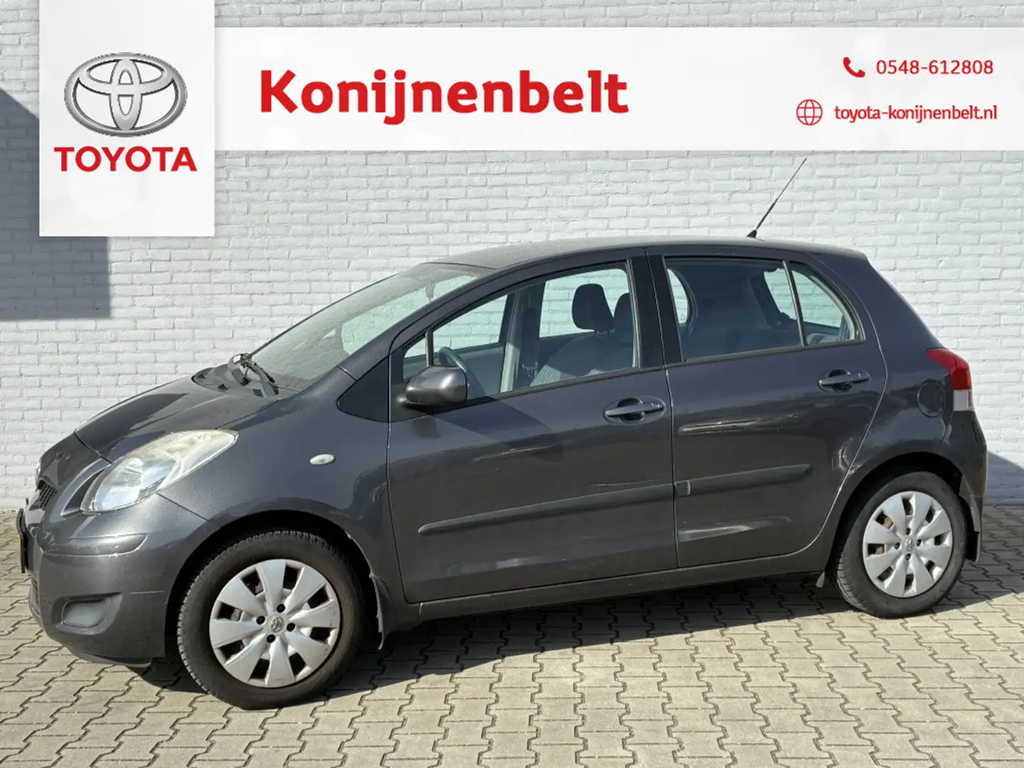 Toyota Yaris 1.3 VVTi Aspiration 5-deurs | Eerste Eigenaar | NL Grau - 1