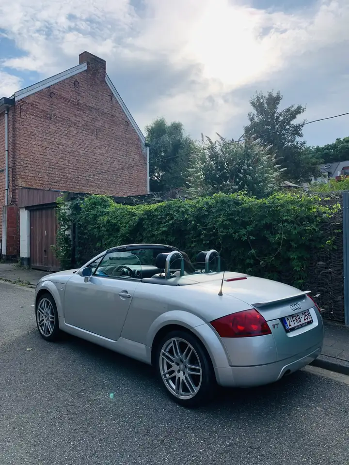 Audi TT 1.8 Turbo 20v, foto 2
