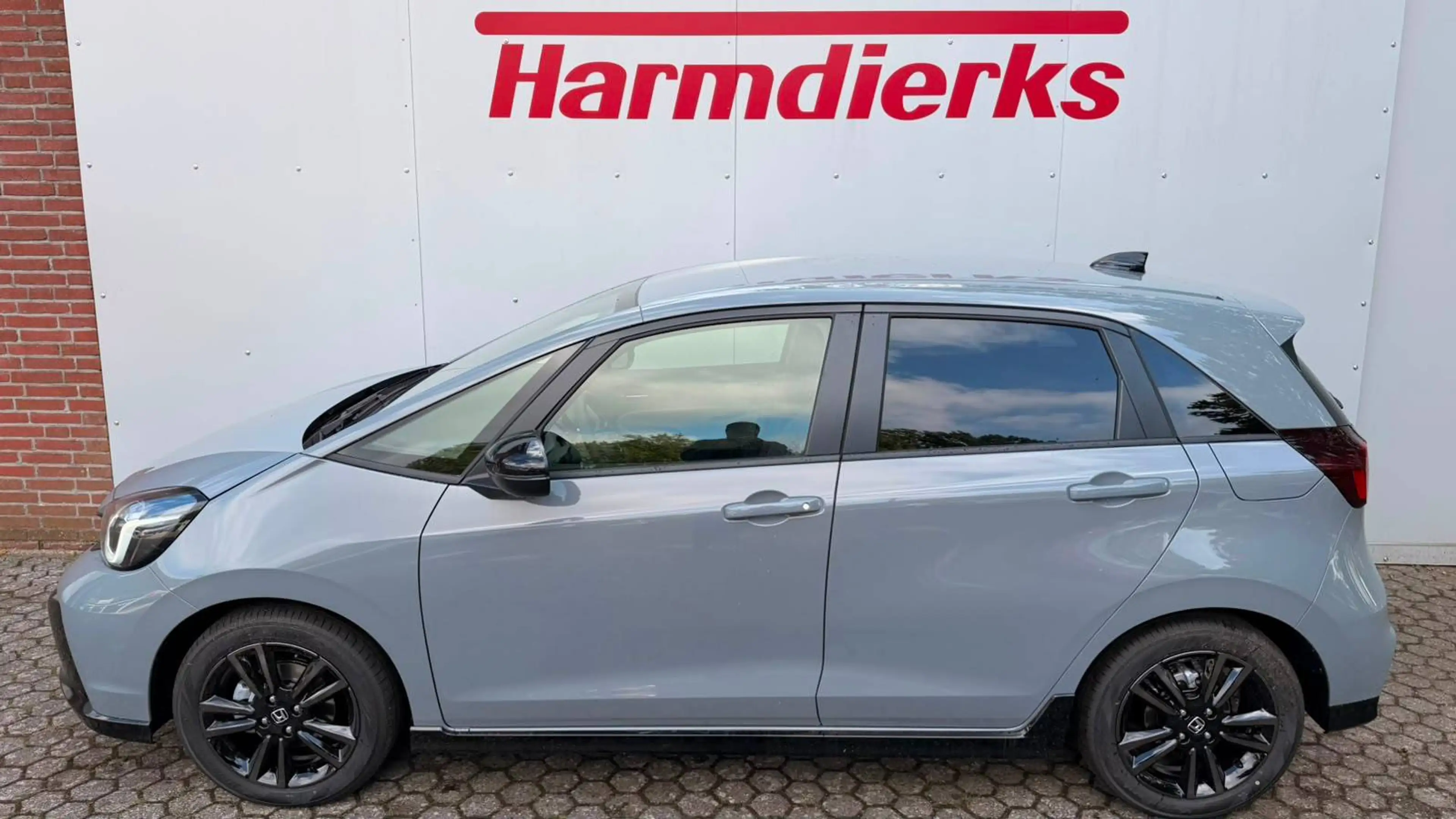 Honda Jazz 1.5 i-MMD Hybrid Advance Sport — photo 2