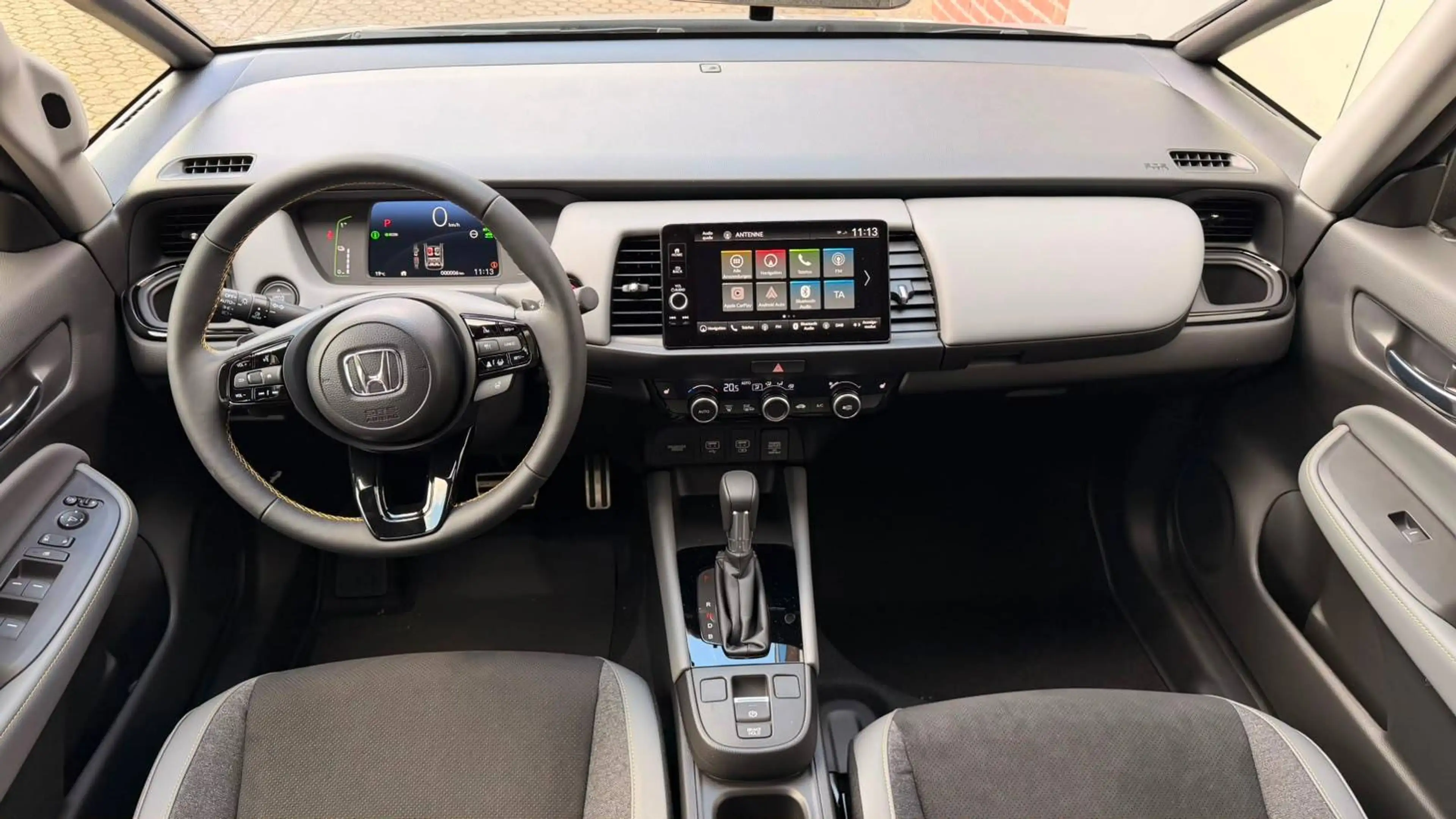 Honda Jazz 1.5 i-MMD Hybrid Advance Sport — photo 8