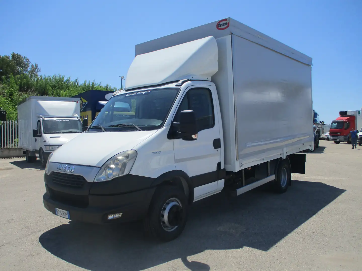 Iveco Daily 70C17 3000 170CV E5 CENTINA DA 4.50 M PATENTE C Alb - 1
