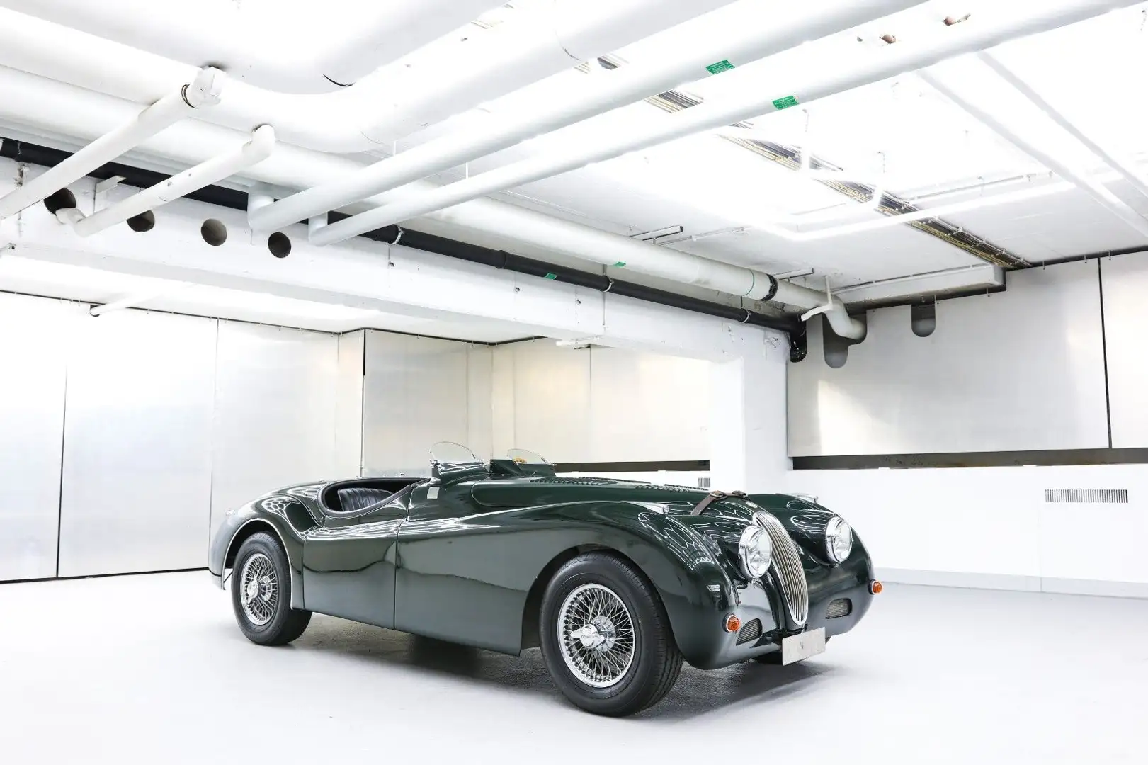 Jaguar XK 120 Roadster restauriert Topzustand Vert - 1