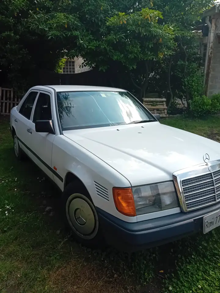 Mercedes-Benz E 250 td auto, foto 4