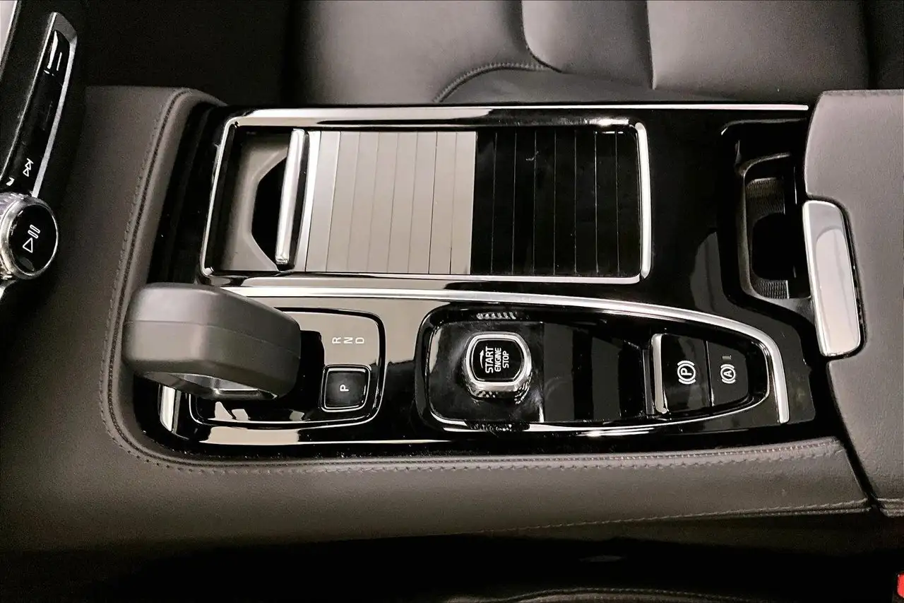 Volvo S60 photo Volvo S60