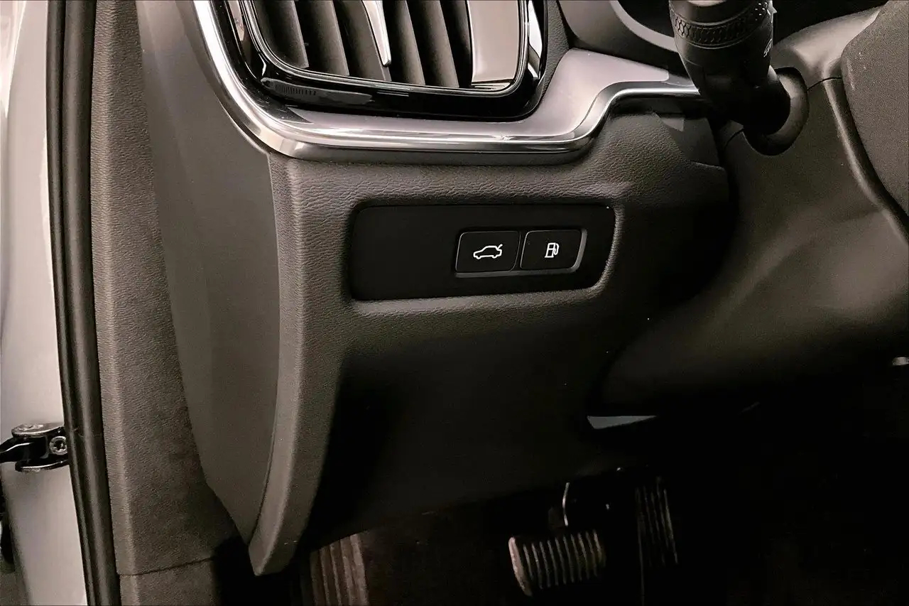 Volvo S60 photo Volvo S60