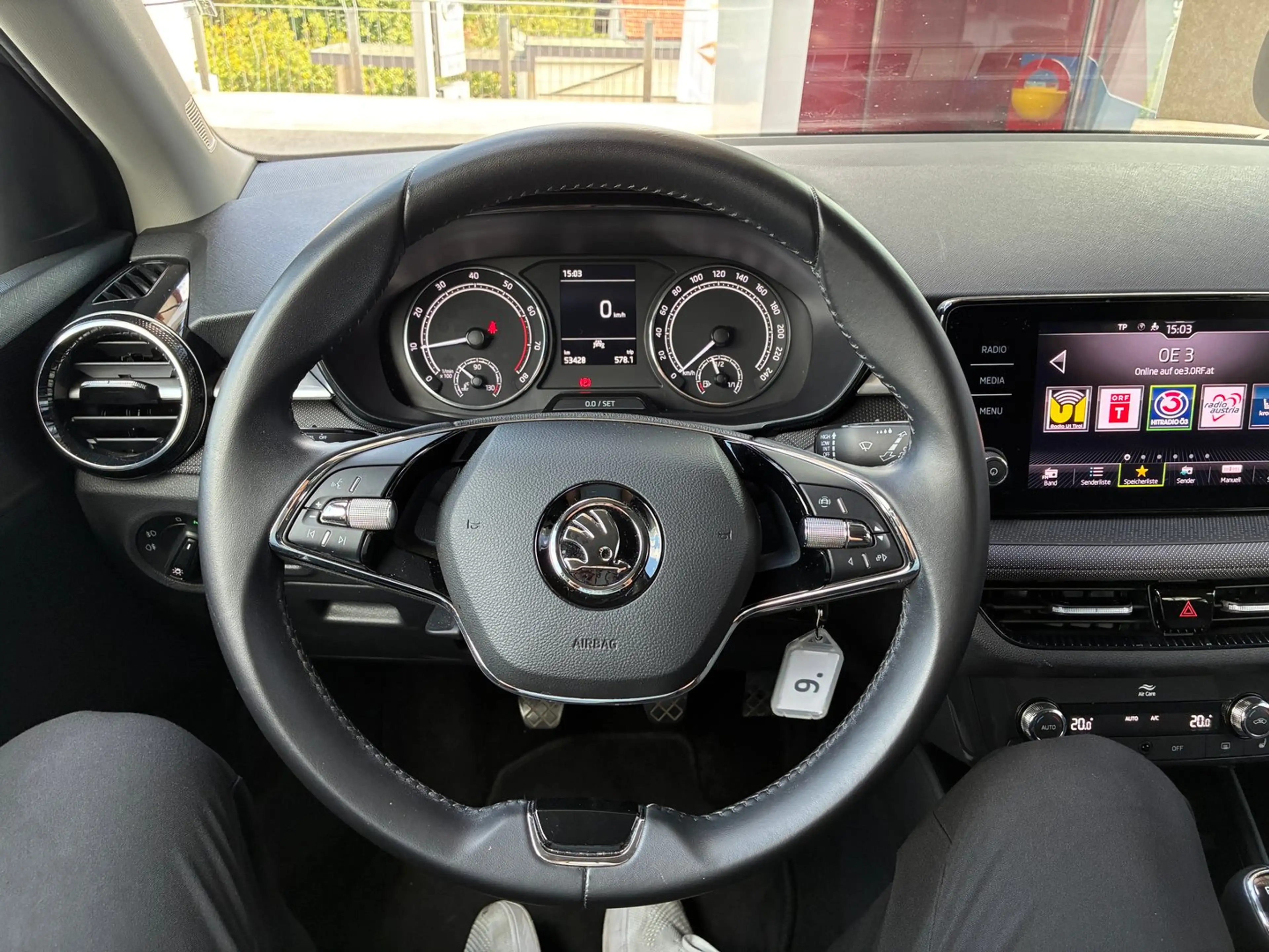 Skoda Fabia Ambition TSI — photo 10