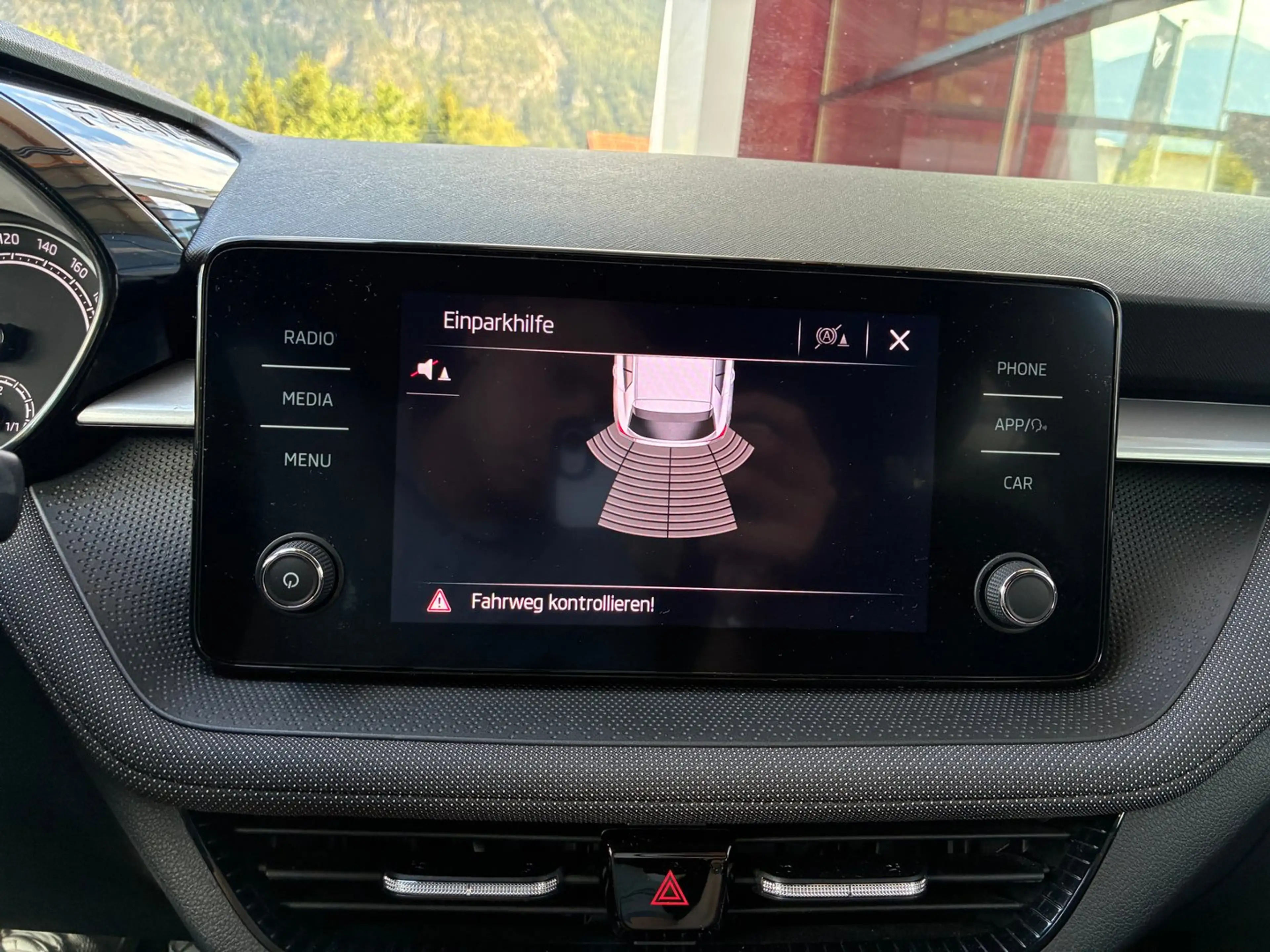 Skoda Fabia Ambition TSI — photo 14