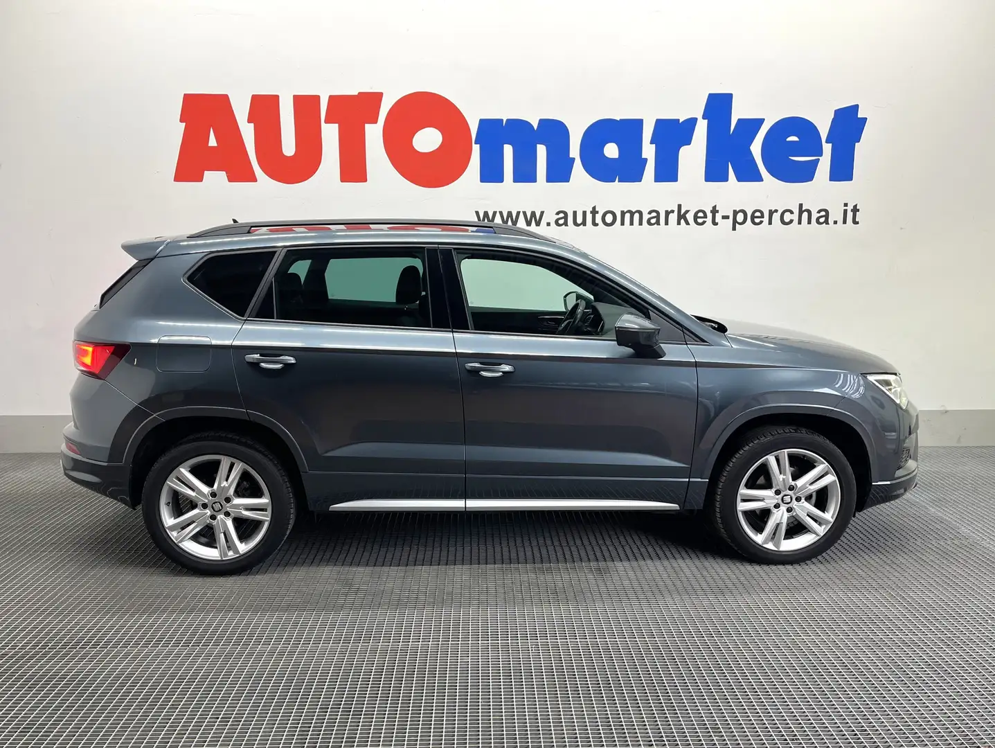 SEAT Ateca 1.5 ecotsi FR Grigio - 1
