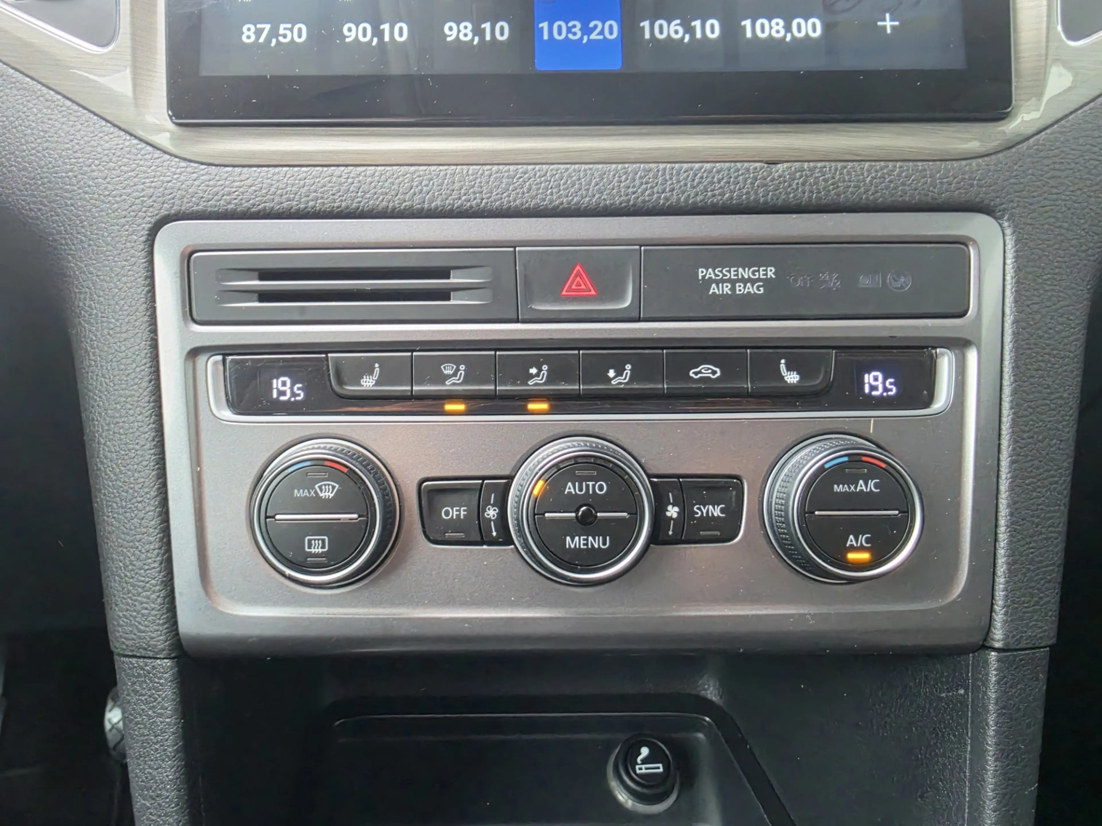 Volkswagen Golf Sportsvan 1.2 TSI Highline — photo 13