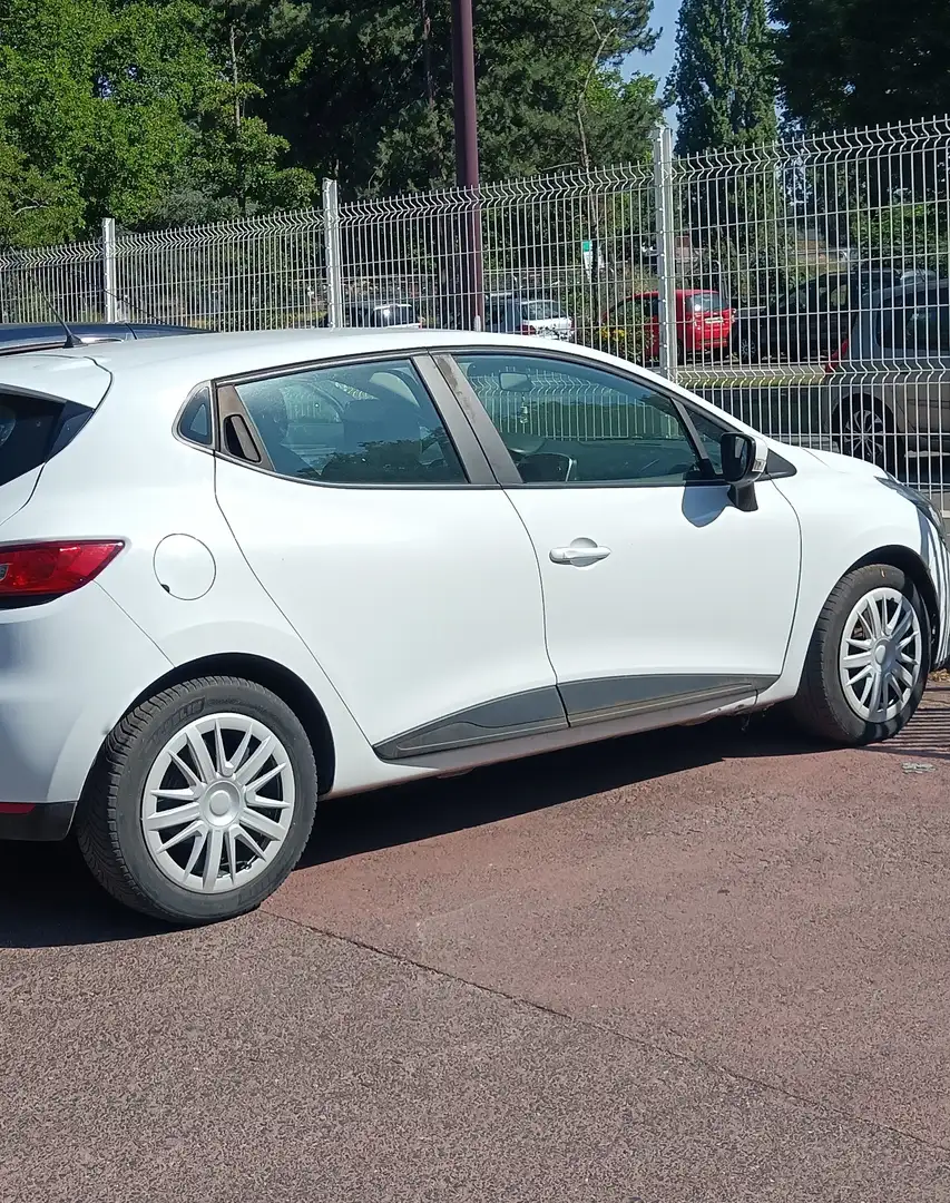 Renault Clio 2.0 16V ESP Exception - 1