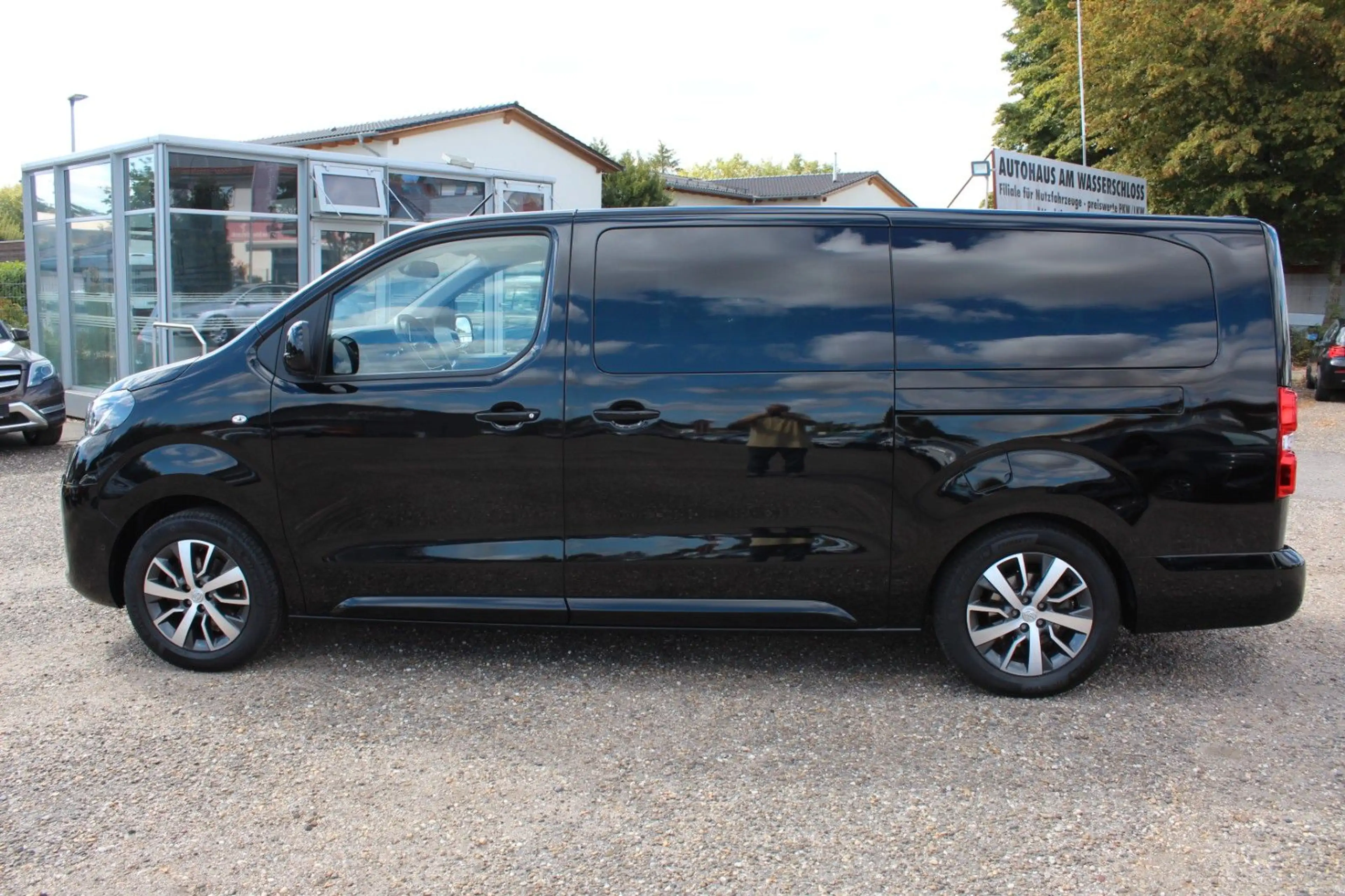 Toyota Proace Verso L2 Lounge 2.0D*PANO*ACC*LEDER*7-Sit — photo 14