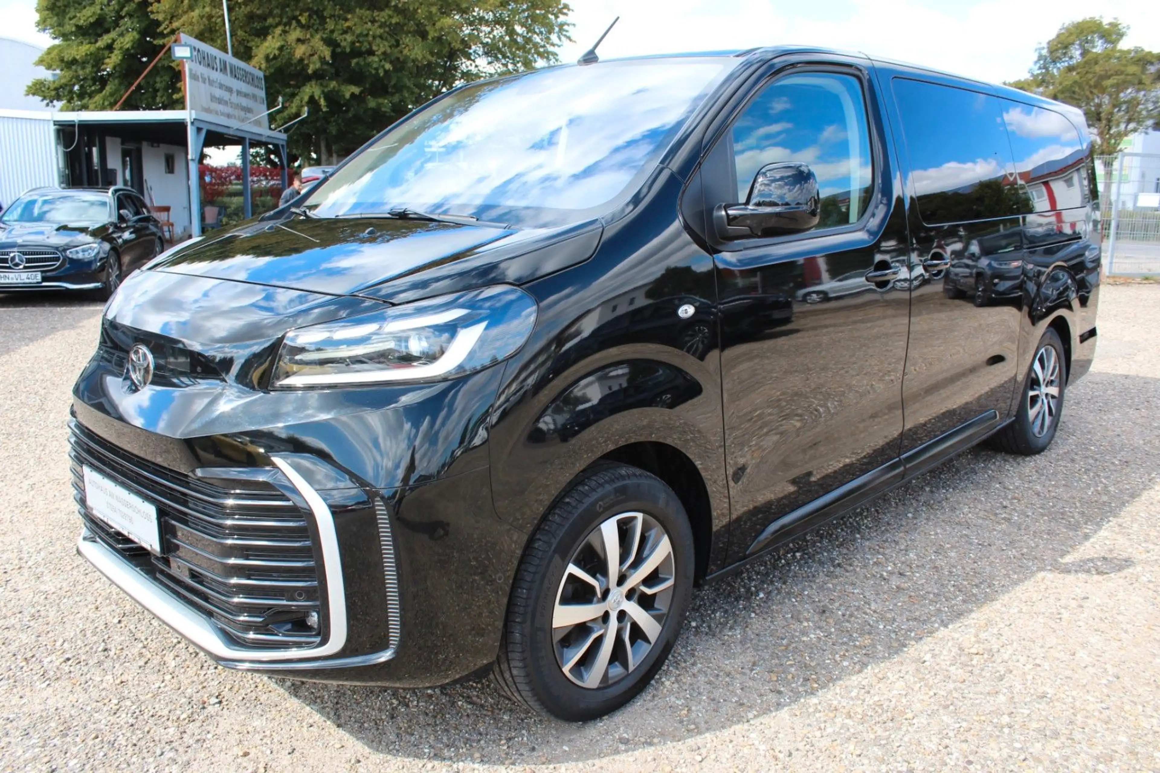 Toyota Proace Verso L2 Lounge 2.0D*PANO*ACC*LEDER*7-Sit