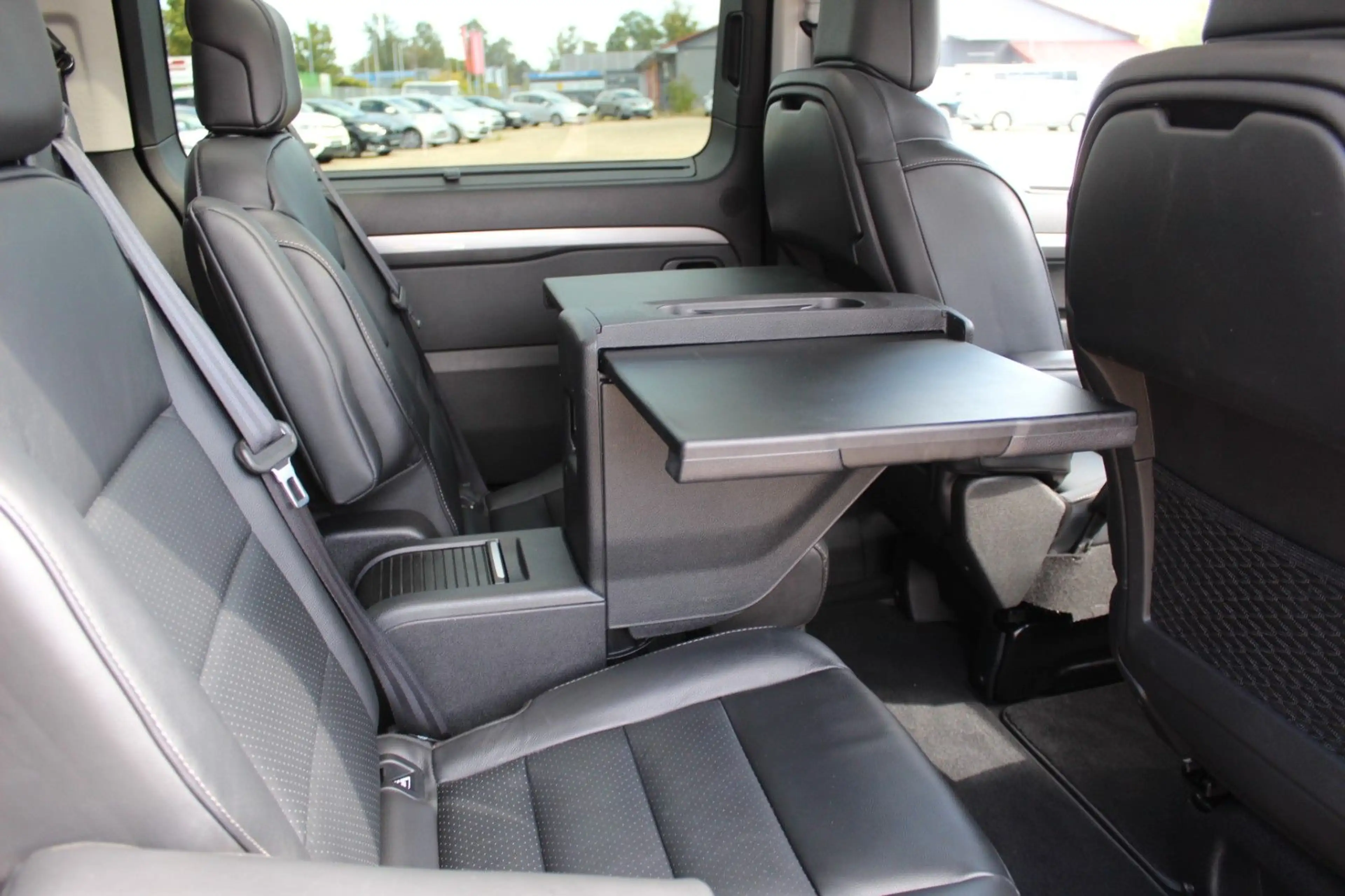 Toyota Proace Verso L2 Lounge 2.0D*PANO*ACC*LEDER*7-Sit — photo 9