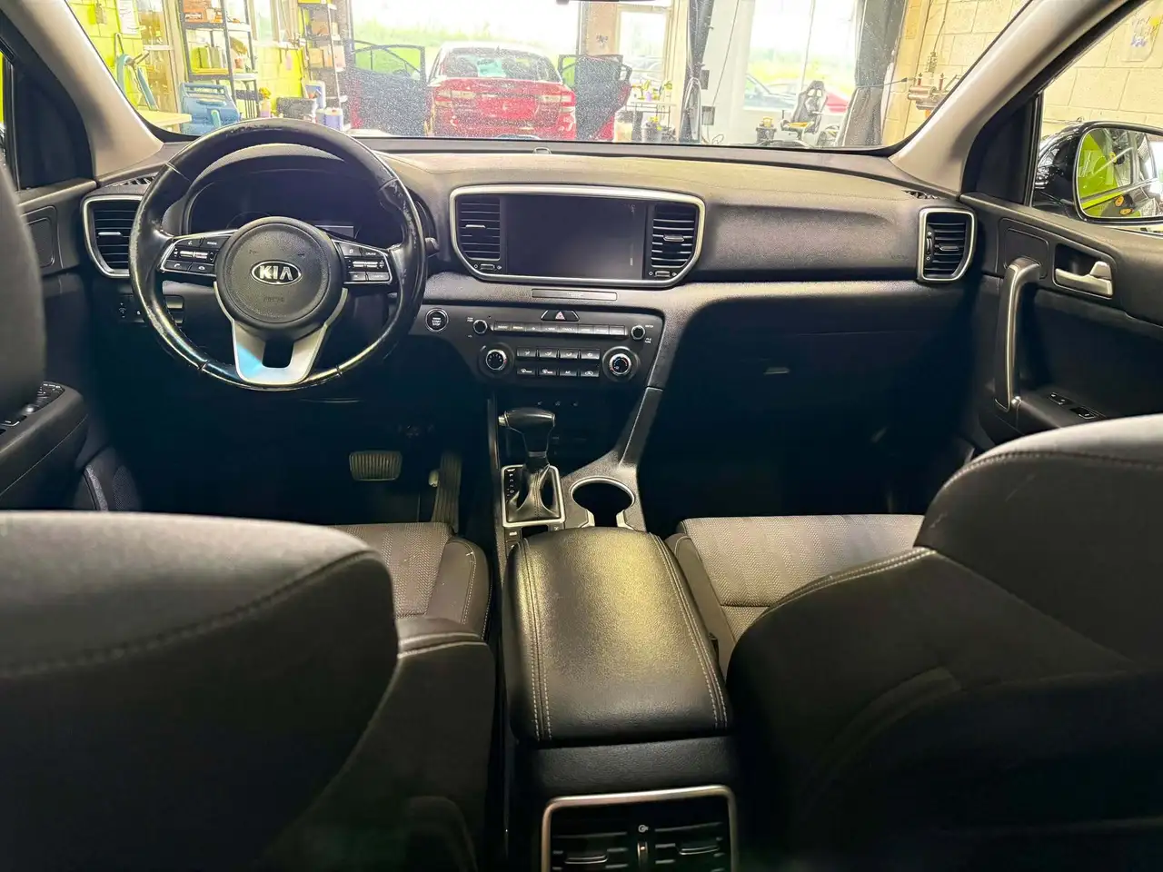 Kia Sportage снимка Kia Sportage