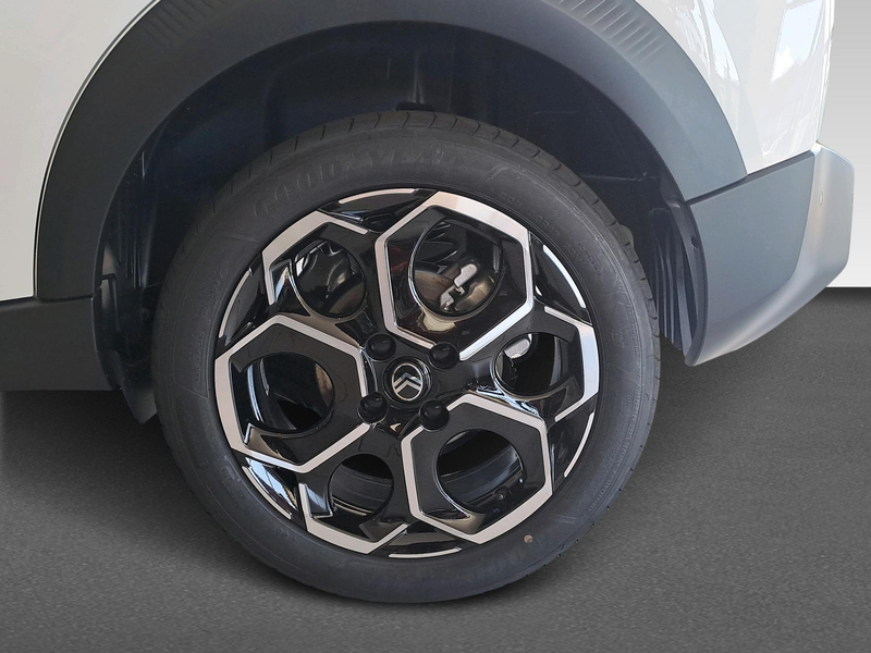 Citroen C3 Max | 17" lichtmetalen velgen met 'Atacamite' 205/ — photo 7