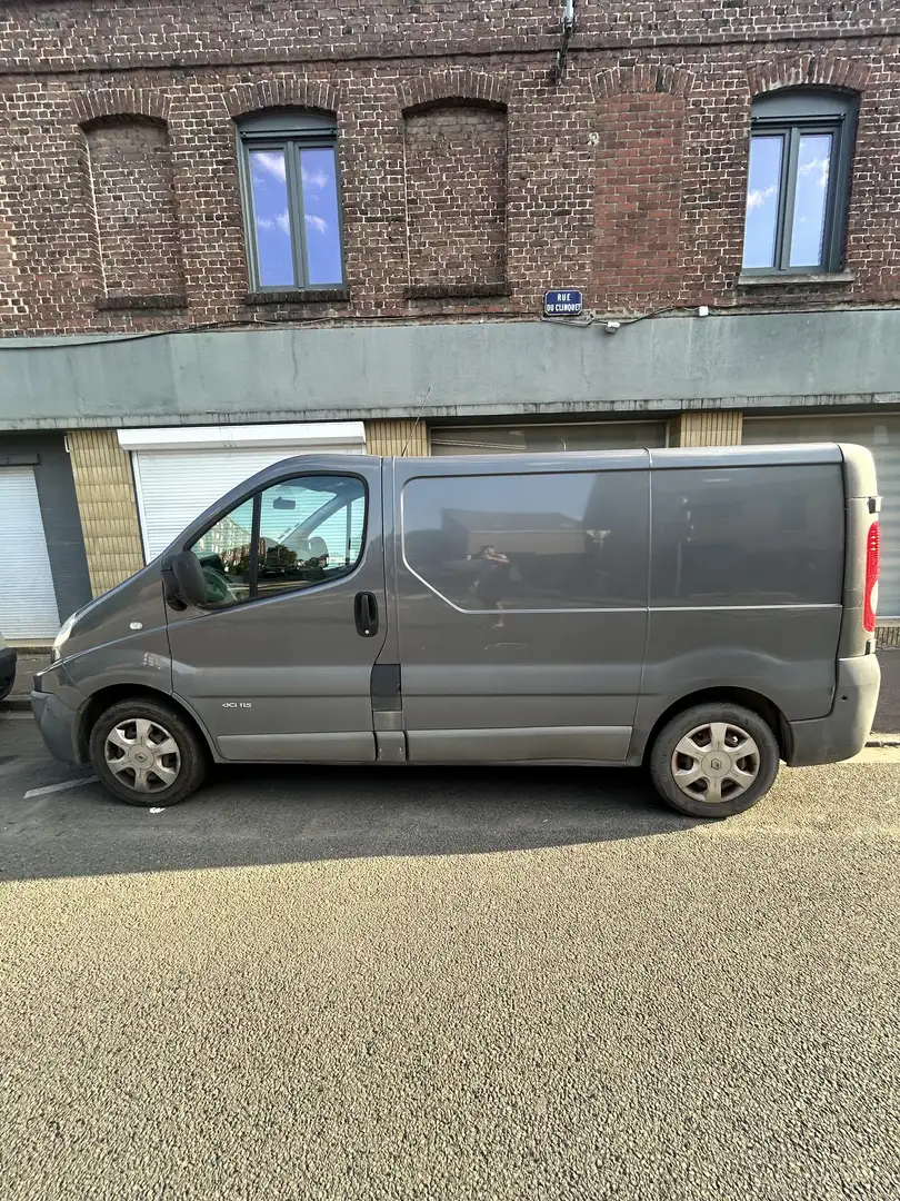Renault Trafic FGN 2.0 DCI 115 L1H1 1200 KG CONFORT - 2