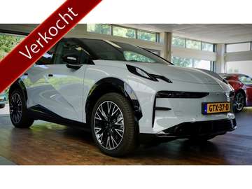 AWD Privilege 69 kWh | Trekhaak afneembaar |