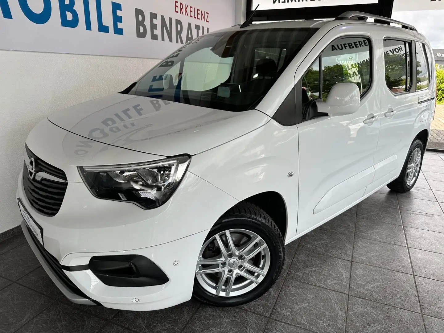 Opel Combo Life E Innovation 8FACH-ALU*1.HAND*CARPLAY Weiß - 2