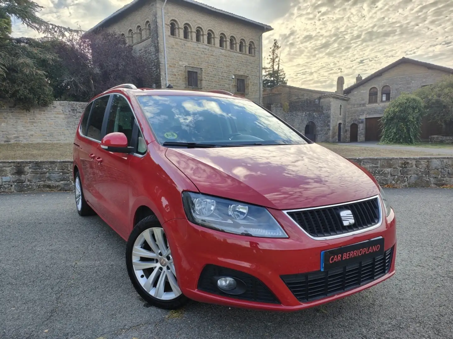 SEAT Alhambra 2.0TDI CR S&S Style DSG 177 Rojo - 1