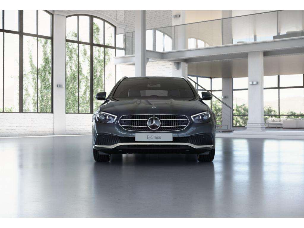 Mercedes-Benz E 220