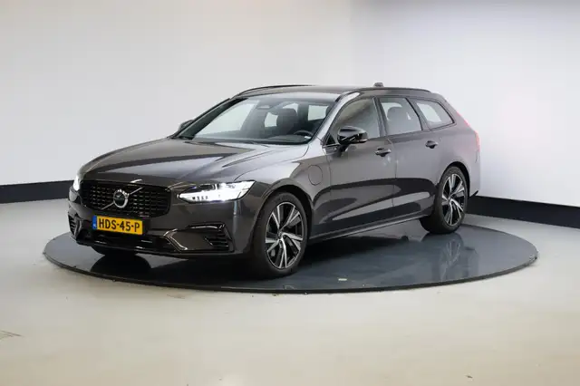 Volvo V90 view 13