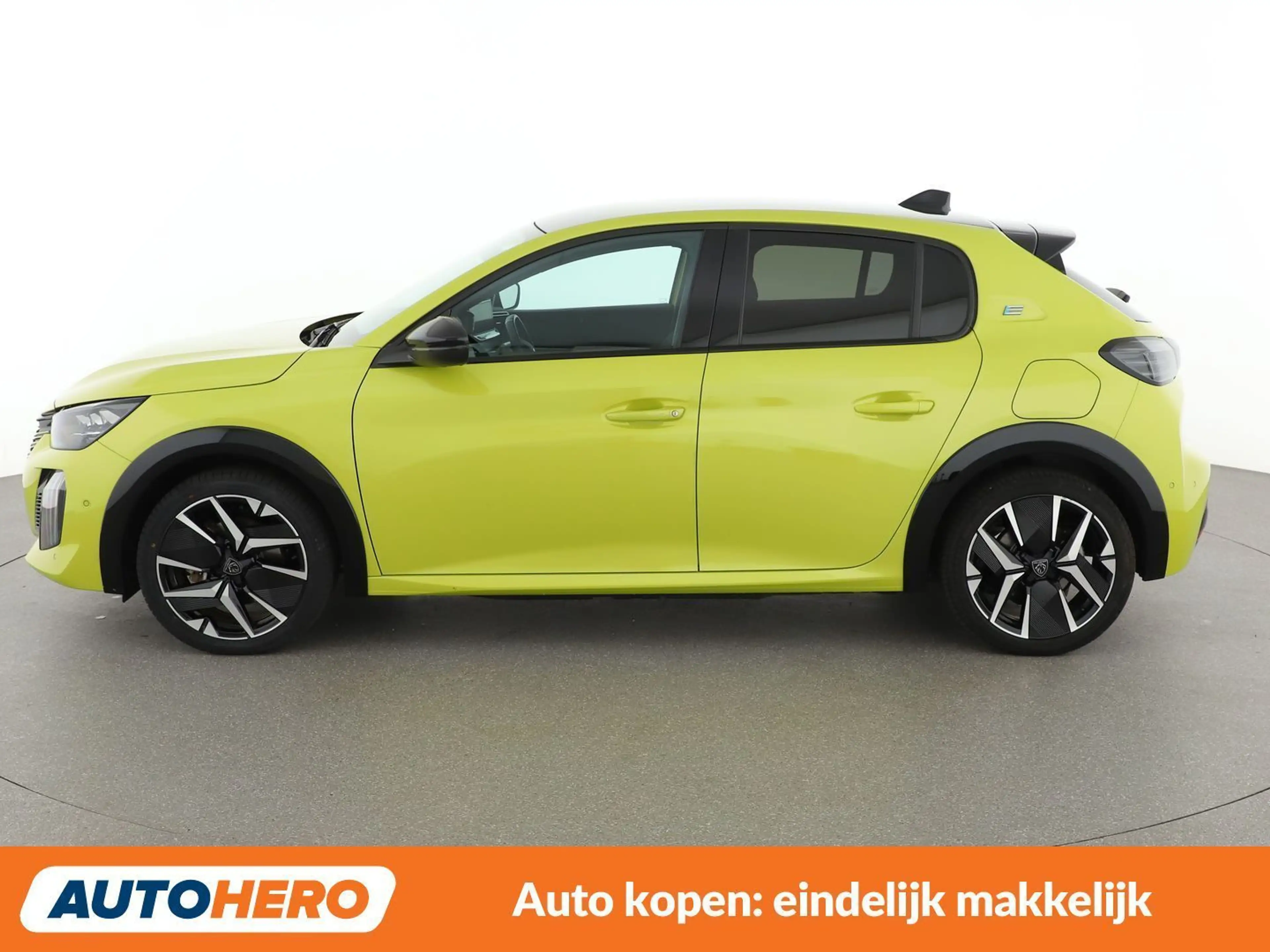 Peugeot e-208 electric drive 100 kW e GT — photo 3