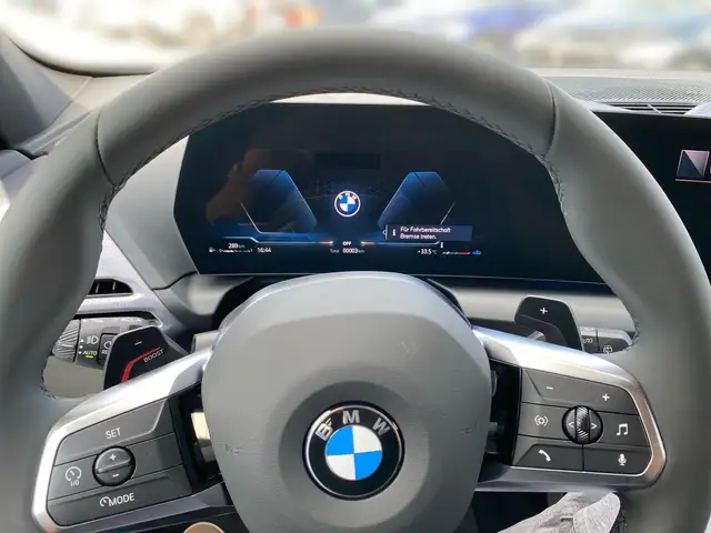 BMW M view 8