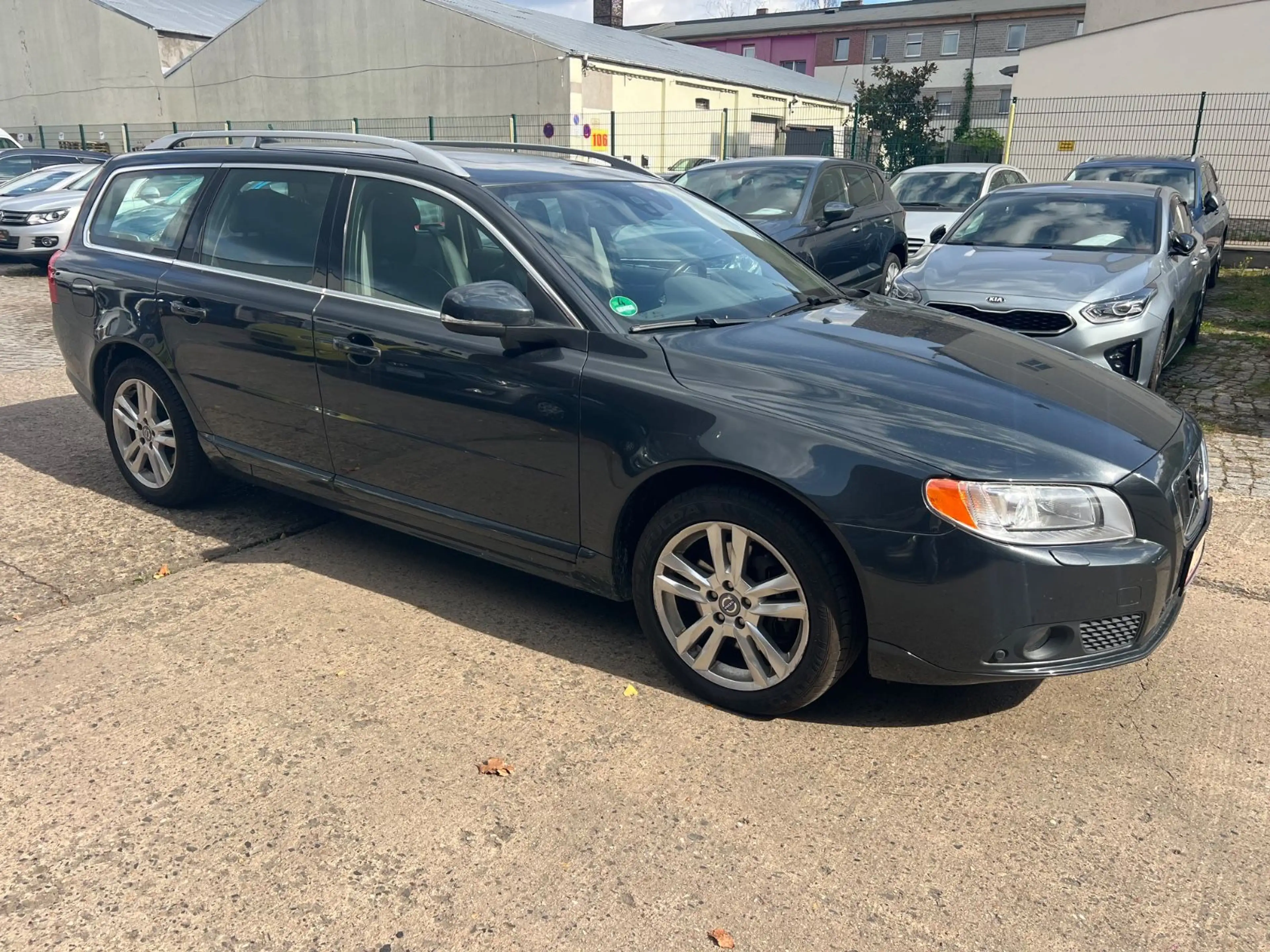 Volvo V70 Kombi Summum — photo 7