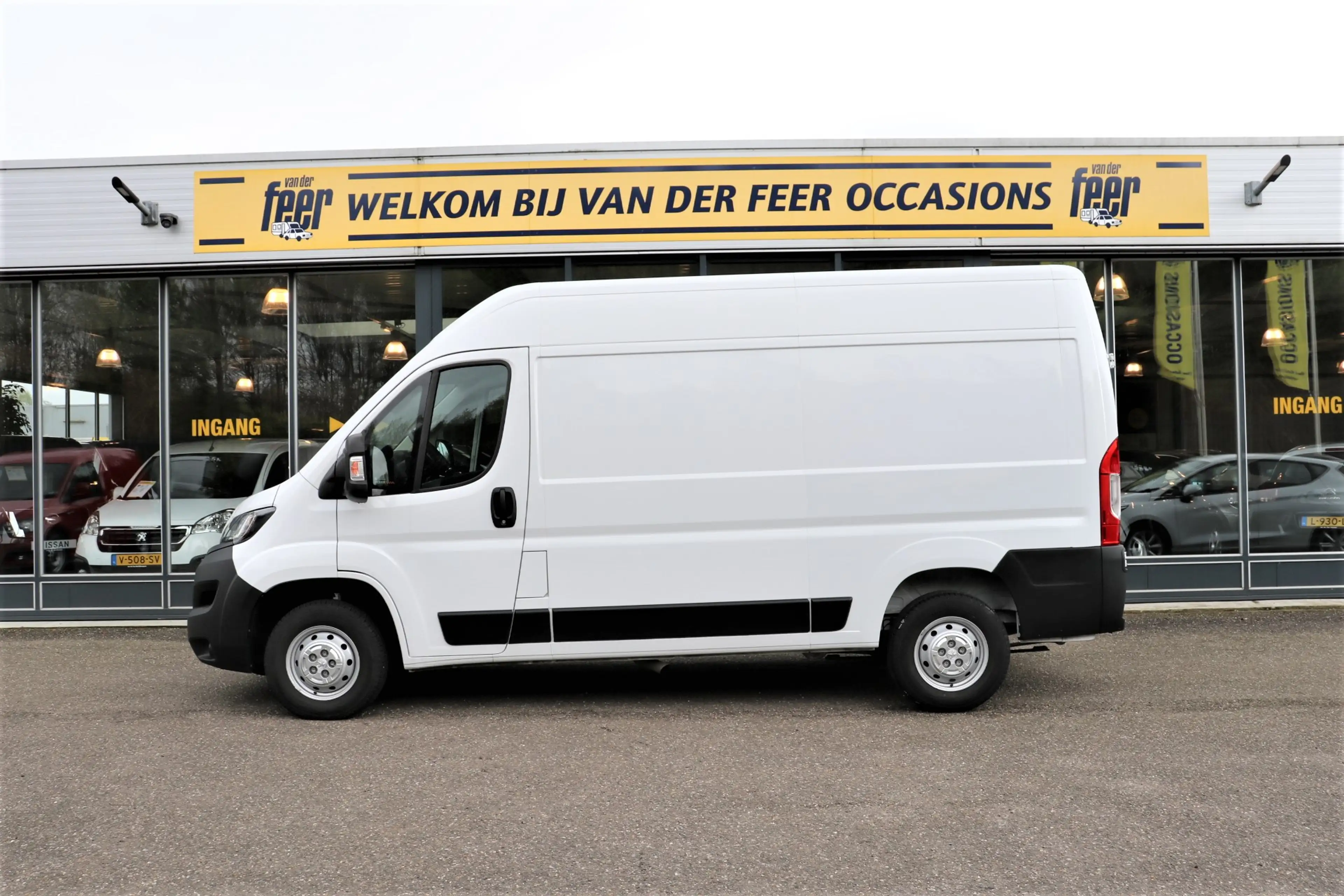 Peugeot Boxer 335 2.2 BlueHDi 140 L2H2 Pro EX.BTW — photo 5