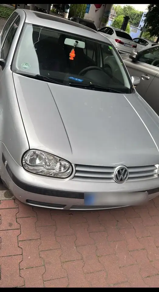 Volkswagen GOLF 4/ 1.4, foto 1
