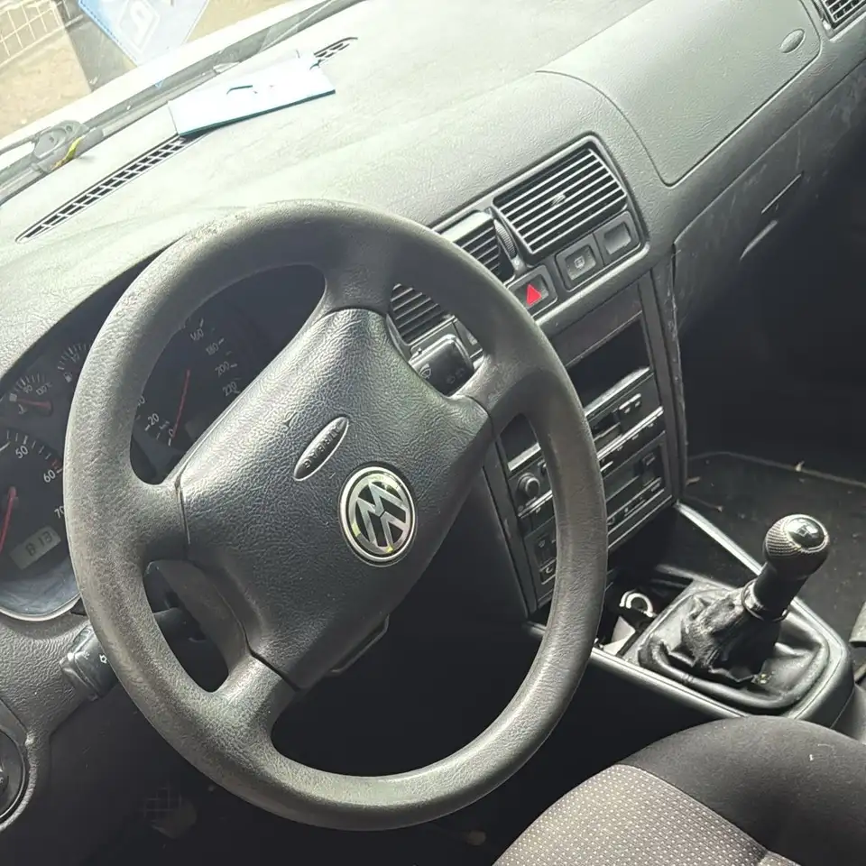 Volkswagen GOLF 4/ 1.4, foto 3