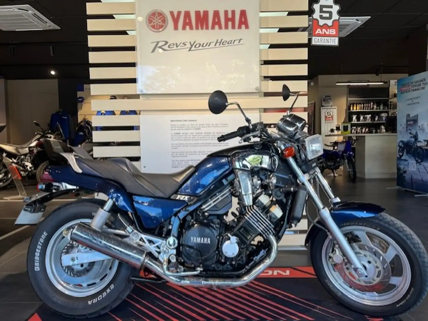 Yamaha - 1