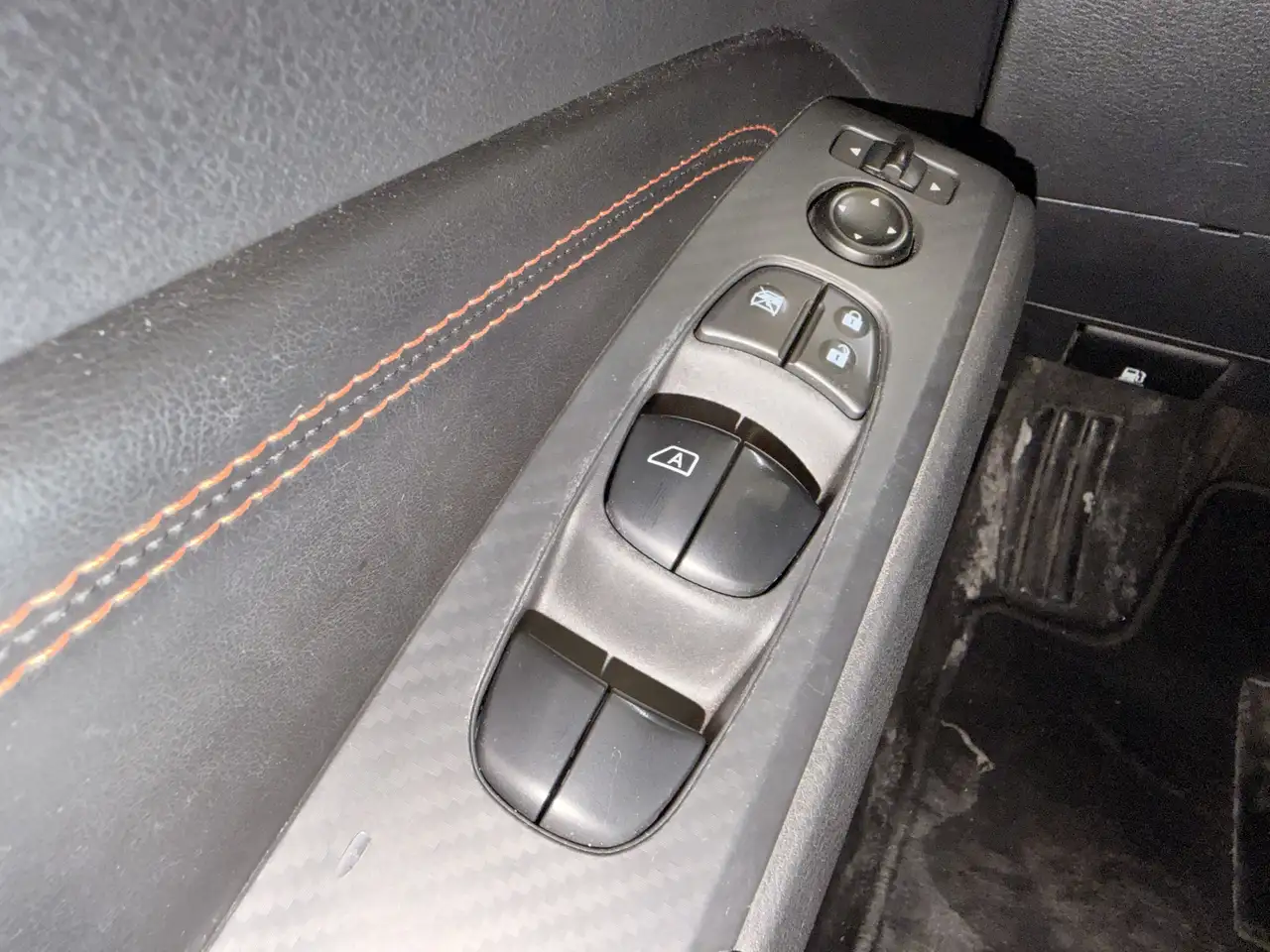Nissan Altima снимка Nissan Altima