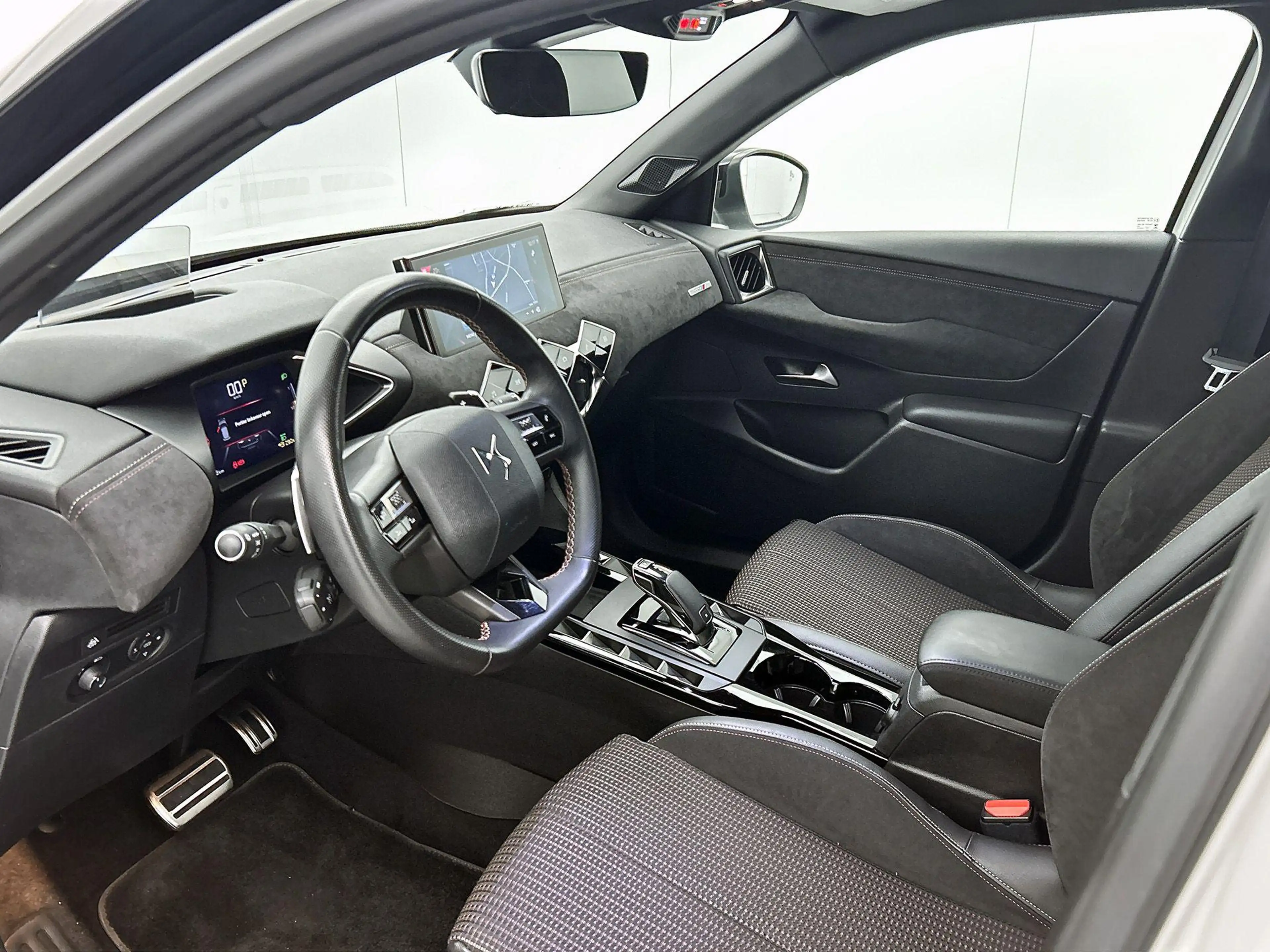 DS Automobiles DS 3 Crossback 1.2 130pk Performance Line Automaat | Navigatie | — photo 10