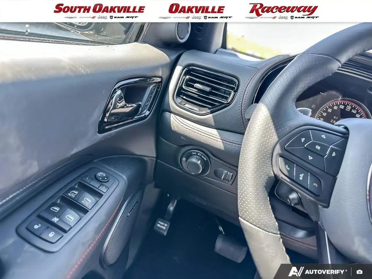 Dodge Durango снимка Dodge Durango