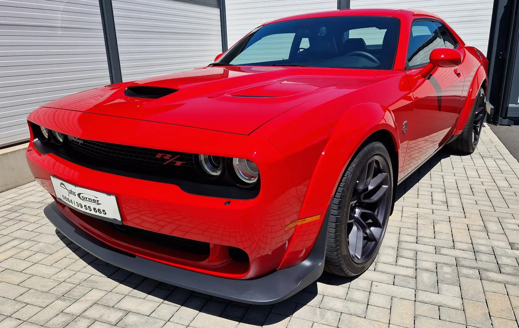 Dodge Challenger R/T 6,4L V8 Scat Pack / NEUWERTIG, Top 1.Besitz Rot - 1