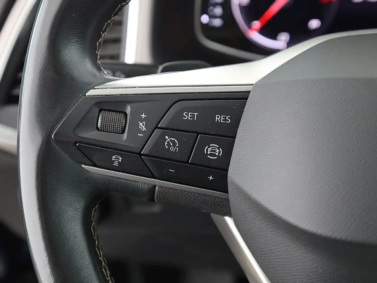 SEAT Ateca 2.0 TDI 4Drive Xperience Aut LED 360-CAM 21