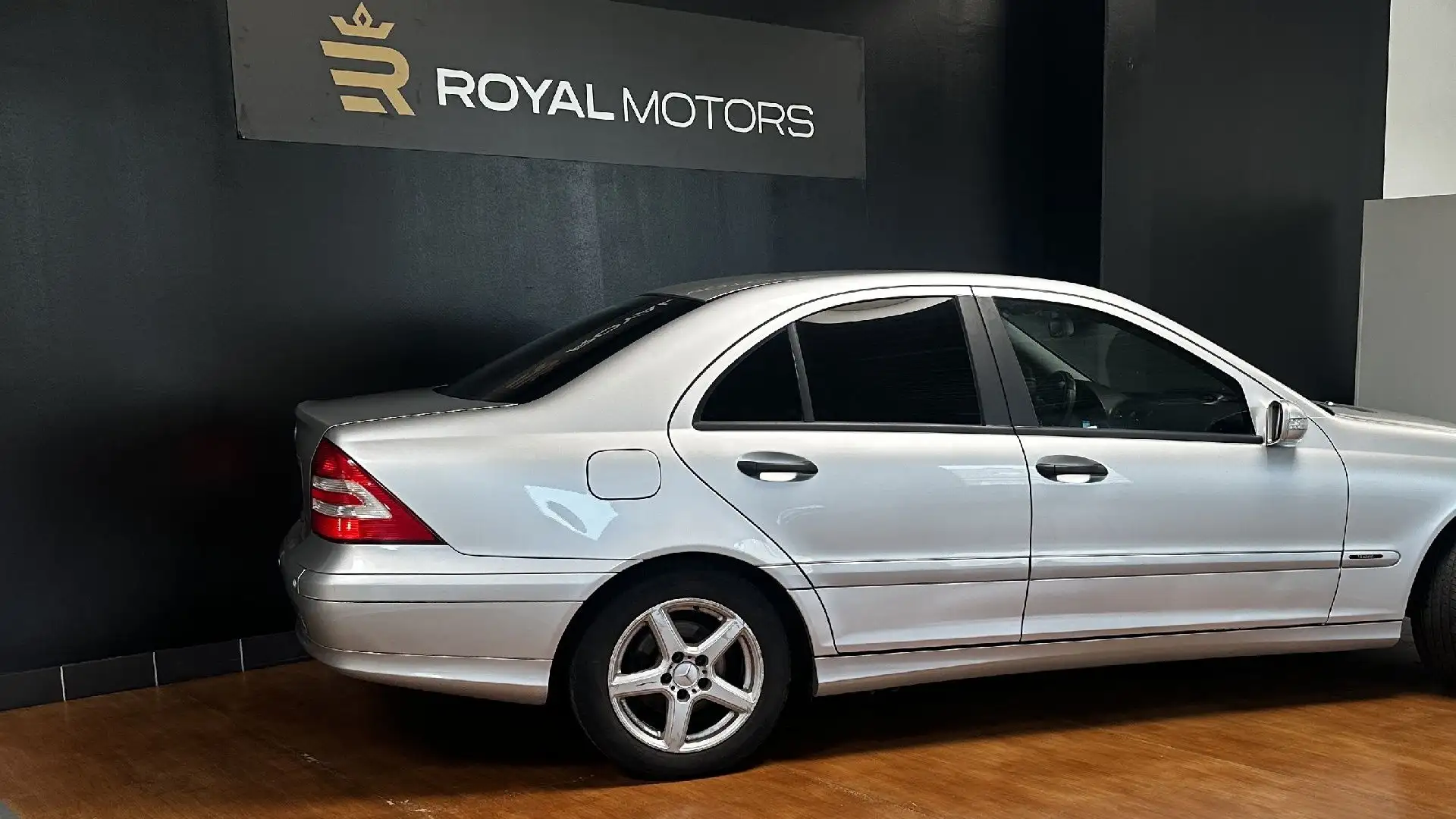 Mercedes-Benz C 200 CDI Silber - 2
