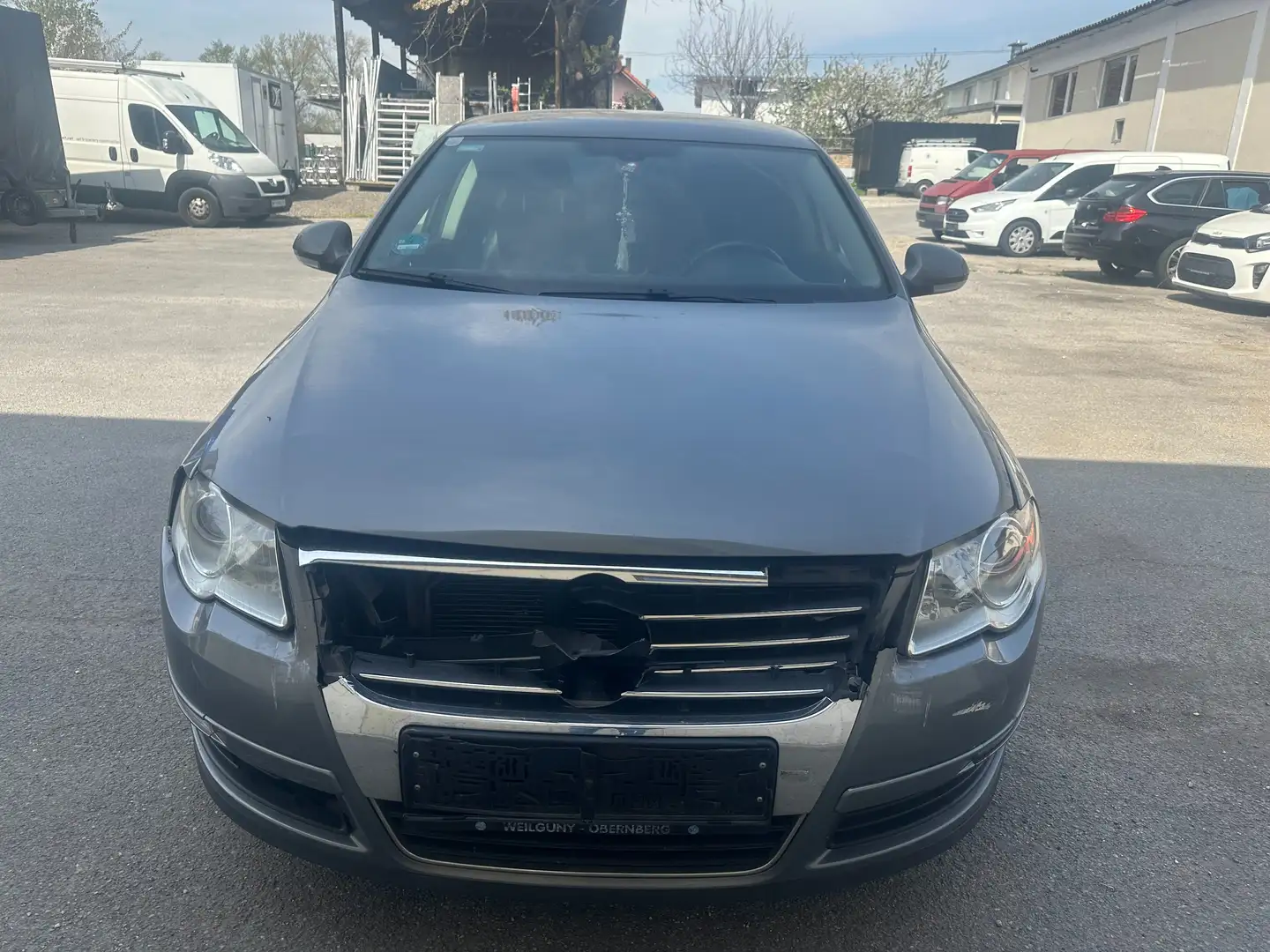 Volkswagen Passat Highline 2,0 TDI DPF DSG Grau - 2