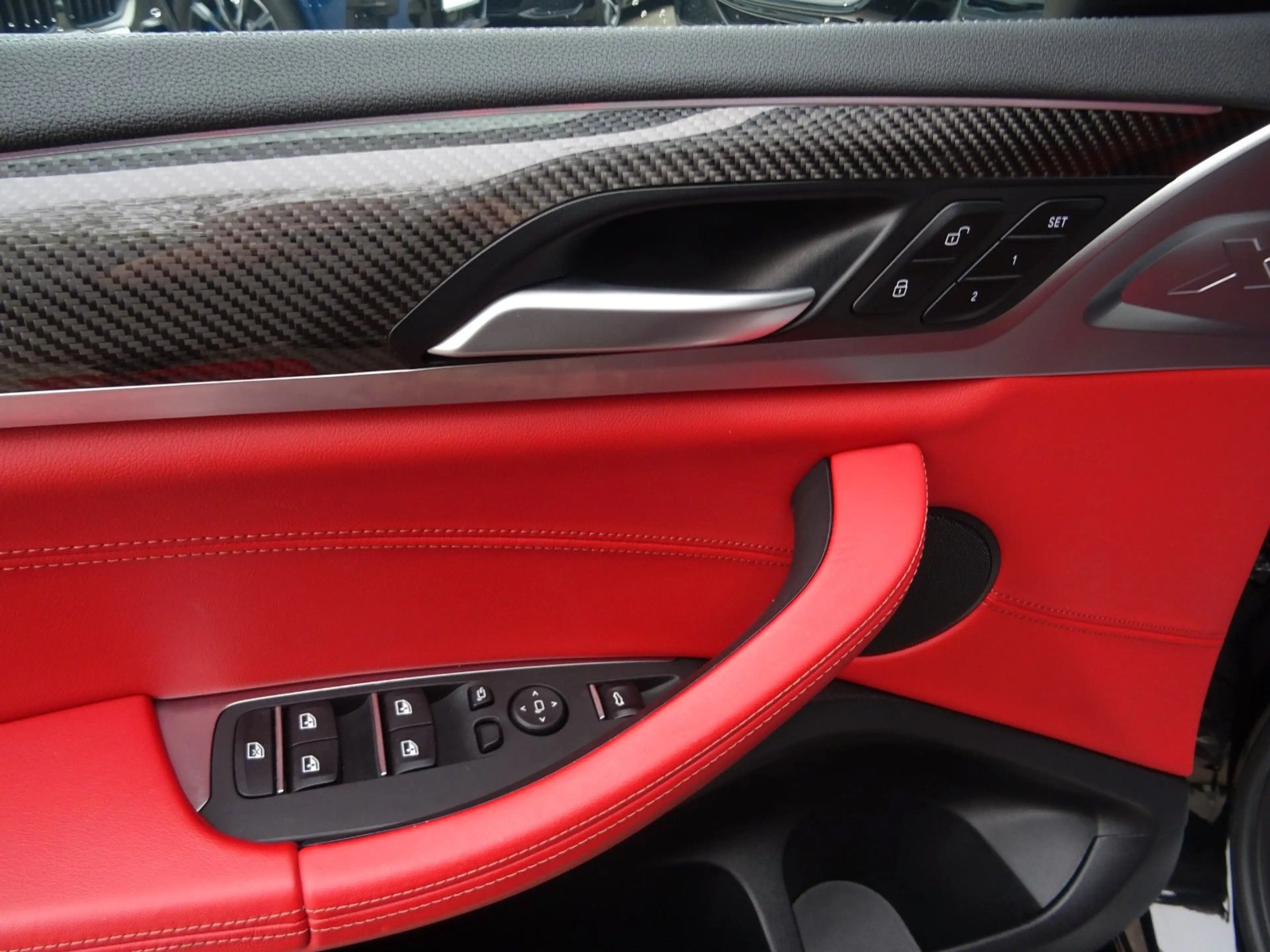 BMW X3 M i 20" Navi Leder INDIVIDUAL LED Carbon Int — photo 14