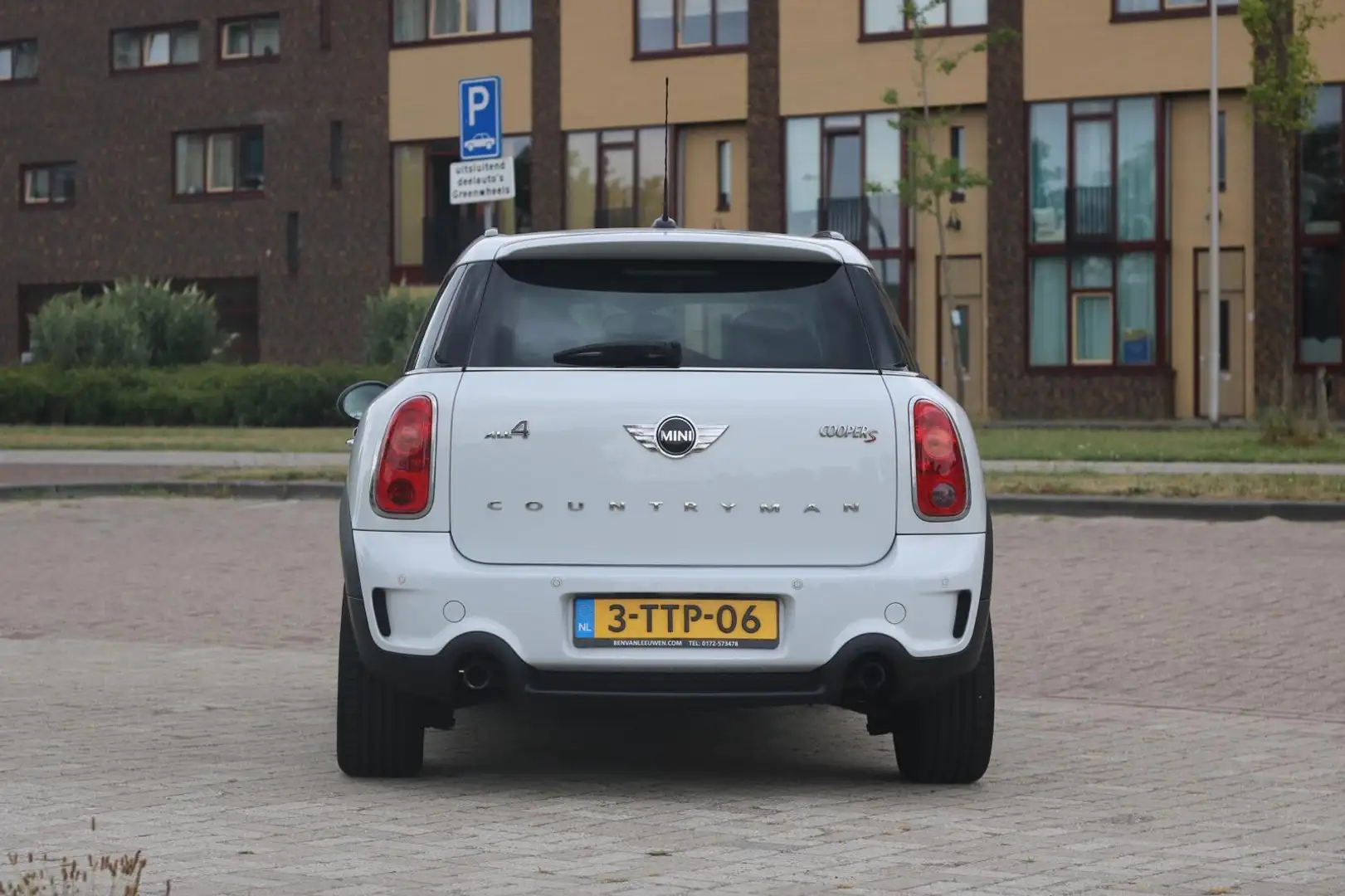 MINI Cooper Cooper 1.6 Cpr S ALL4 Chili Wit - 2