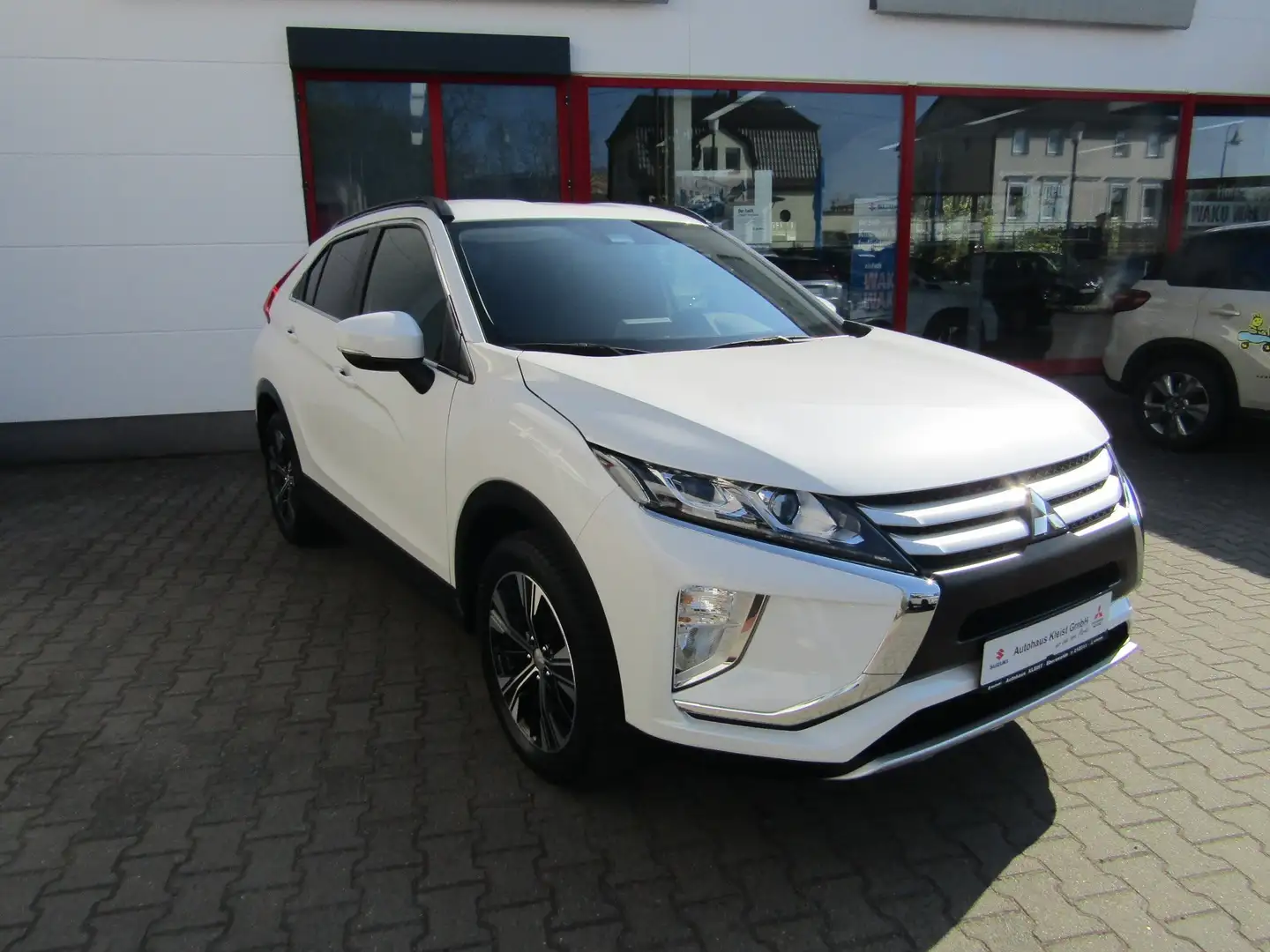 Mitsubishi Eclipse Cross 1.5 CVT Spirit Kamera Sitzheizung Allwetter AHZV Weiß - 1