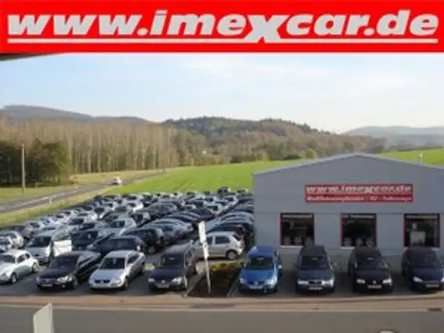 Volkswagen Taigo 1,5 TSI DSG Style + LED + Kamera + Navi + 17 Alufe