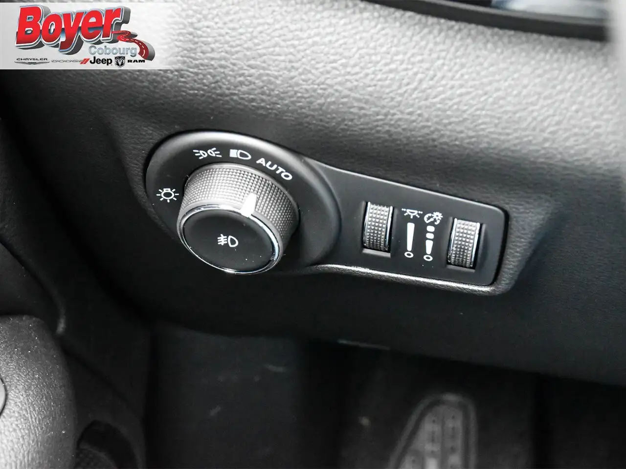 Jeep Compass снимка Jeep Compass