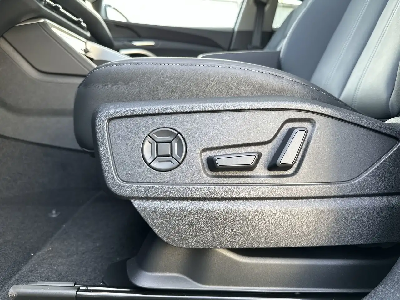 Audi Q5 снимка Audi Q5