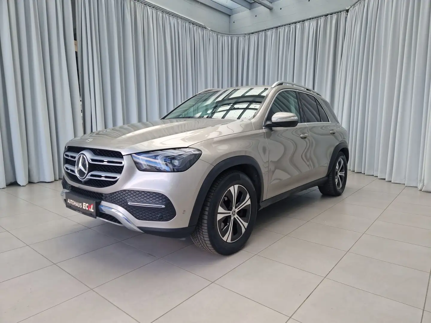 Mercedes-Benz GLE 350 e 4MATIC 2xKlima 360 AHK AUT Kam. KlimaA Silber - 2