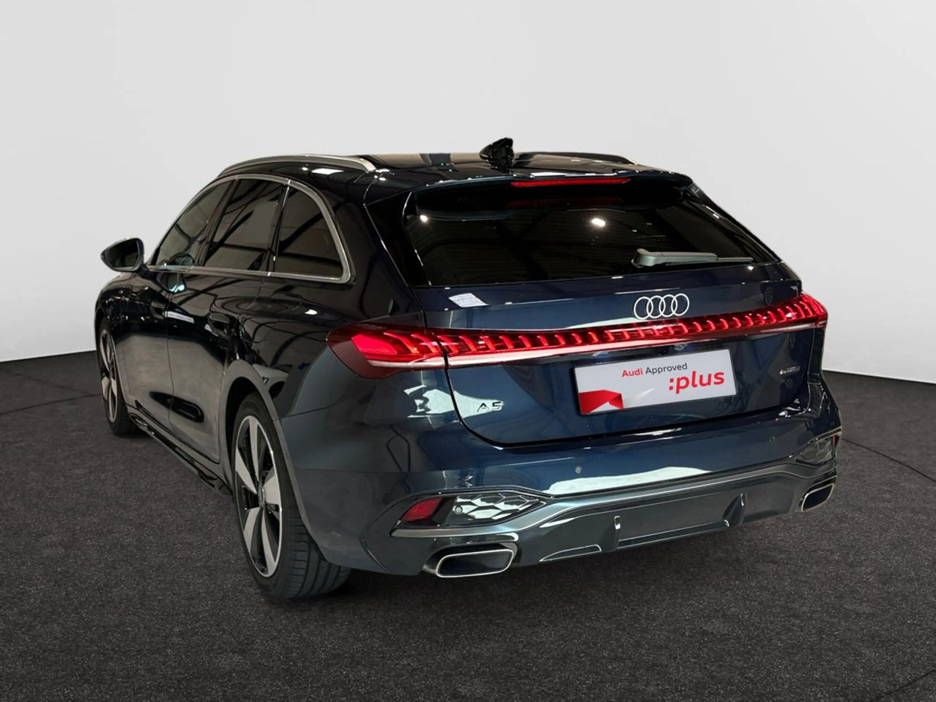 Audi A5 A5 Avant e-hybrid 2.0 TFSI Quattro Corporate S S tr.(220 kW) — photo 2