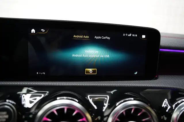 Mercedes-Benz Cla view 22