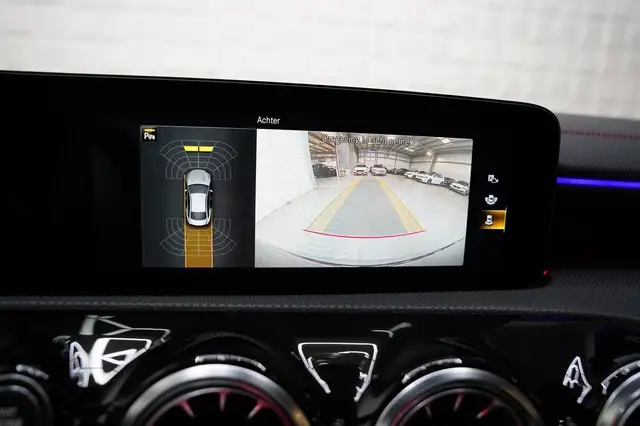 Mercedes-Benz Cla view 18