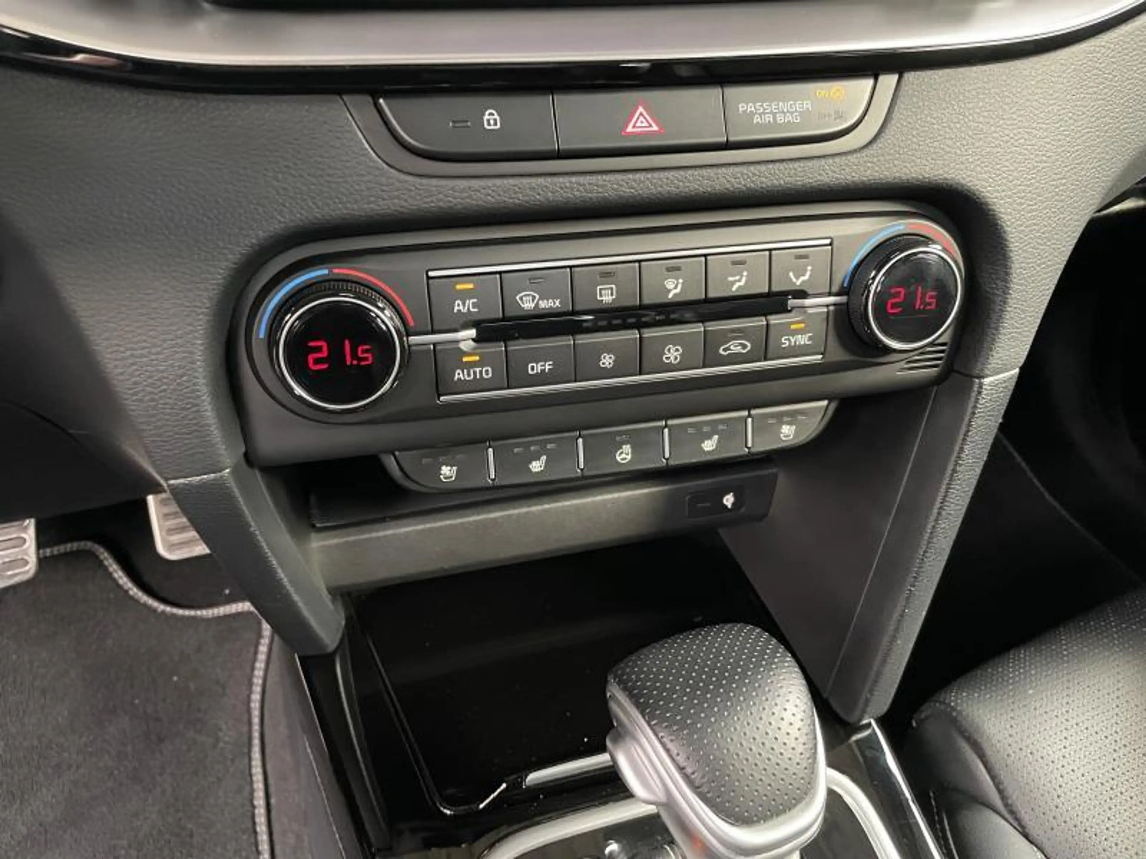 Kia Ceed / cee'd 1500 AUTOMATIQUE — photo 13